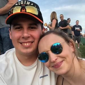 Meet your Posher, Brady